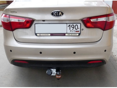 Фаркоп Avtos на хетчбек для Kia Rio 2011-2017